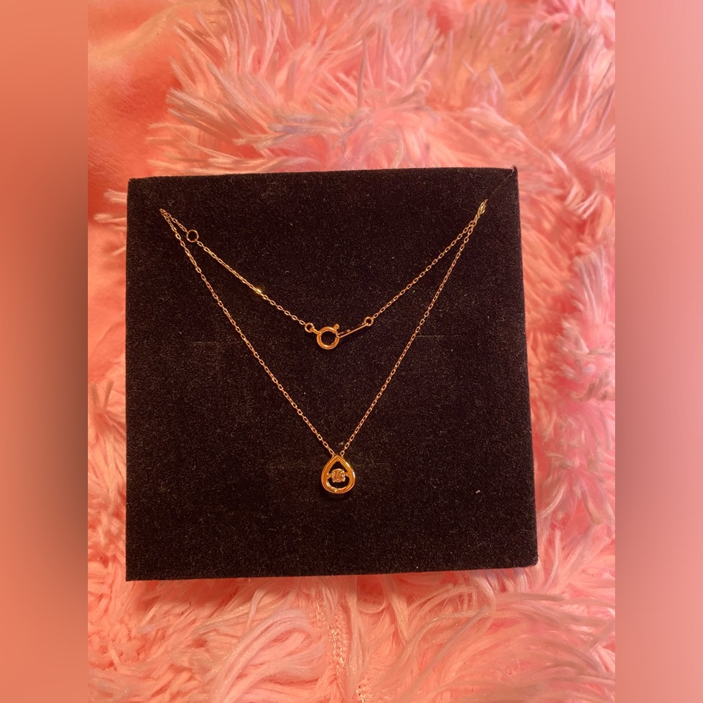 K18 Yellow Gold Dancing Stone Natural Diamond Necklace 0.08ct stamped